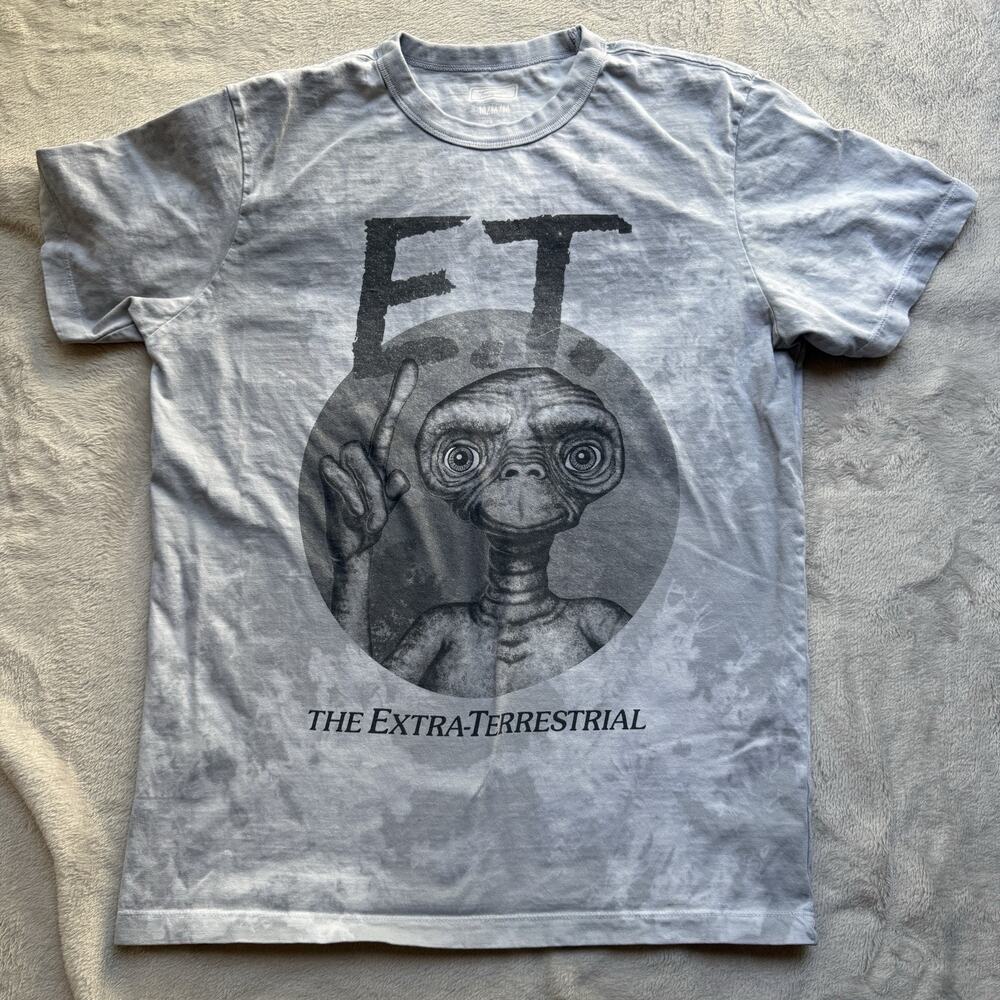 E.T. Shirt Medium Light Gray  Extra Terrestrial Tie Dye 80s Movie Nostalgia